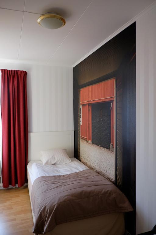 Eksjoe Stadshotell Annex Habitación foto